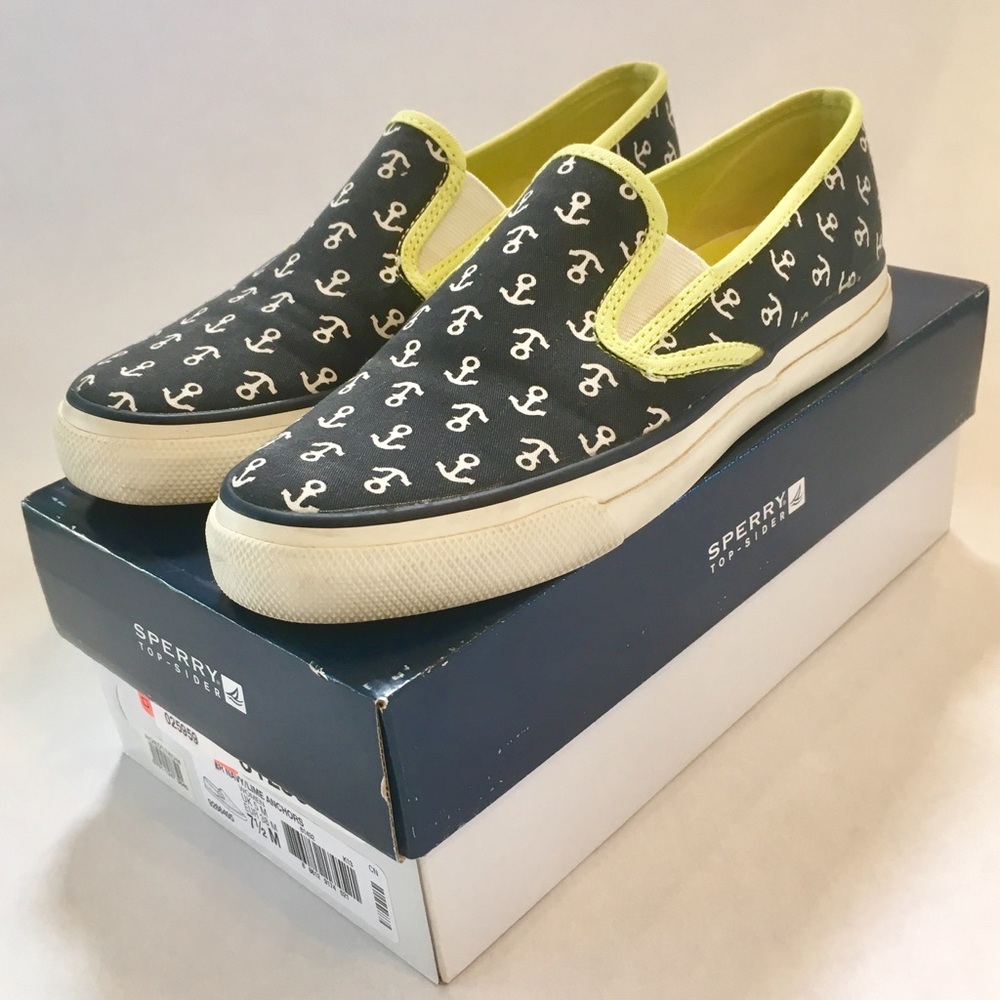 Sperry Top-Sider Navy anchor slip-ons SZ 7.5M!